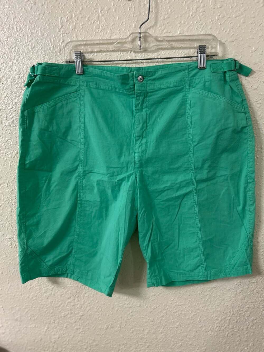 Fresh Produce Green Bermuda Shorts Size XXL